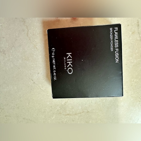 Two NIB Kiko bronzing powers - Picture 4 of 6